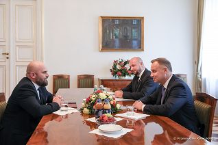 02__Andrzej_Duda_Jarosław_Szajner_Szef_Urzedu_ds_Cudzoziemcow_20220914_PK1_9810.jpg