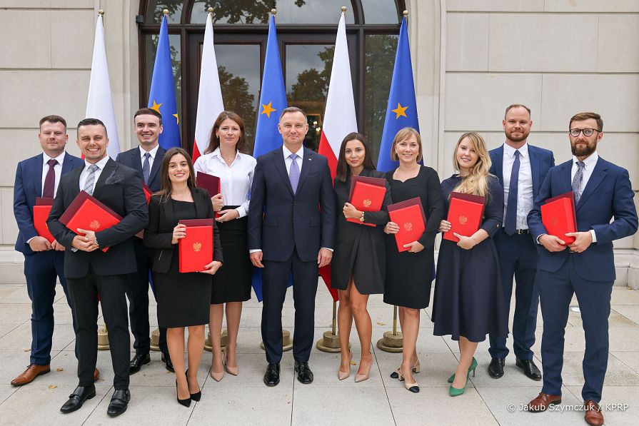 015_Andrzej_Duda_nominacje_asesorzy_20220914_JSZ_5357.jpg
