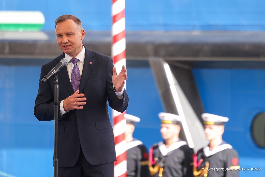 017_Andrzej_Duda_otwarcie_kanalu_przez_Mierzeje_Wislana_20220917_GJB_5667.jpg