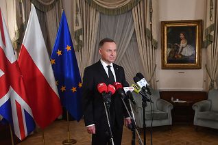007_Andrzej_Duda_Londyn_briefing_20220918_pap_20220918_1TT.jpg