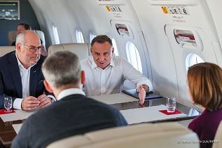 03__Andrzej_Duda_lot_Szef_NATO_Prezydent_MOldawi_Prezydent_Estonii_20220919_JSZ_6955.jpg