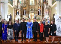 004_Agata_Kornhauser-Duda_kosciol_polski_Brooklyn_NY_20220921_GJA_7174.jpg