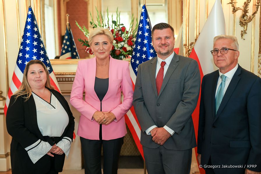 013_Agata_Kornhauser-Duda_konsulat_szkoly_NY_20220921_GJA_7871.jpg