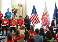 06__Agata_Kornhauser_Duda_Narodowe_Czytanie_Konsulat_Nowy_Jork_20220920_GJB_6533.jpg