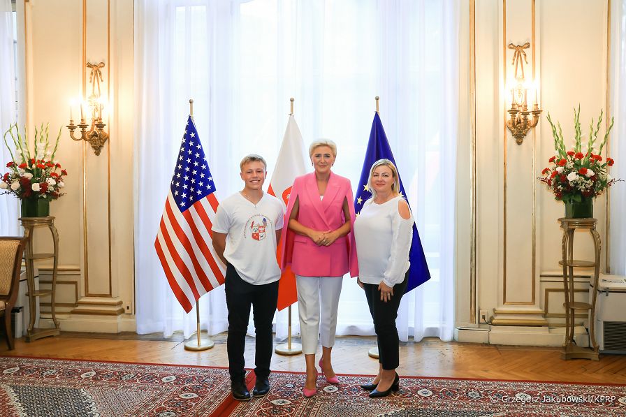 21__Agata_Kornhauser_Duda_Narodowe_Czytanie_Konsulat_Nowy_Jork_20220920_GJA_6929.jpg