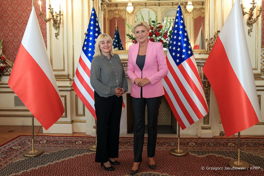 012_Agata_Kornhauser-Duda_konsulat_szkoly_NY_20220921_GJA_7812.jpg
