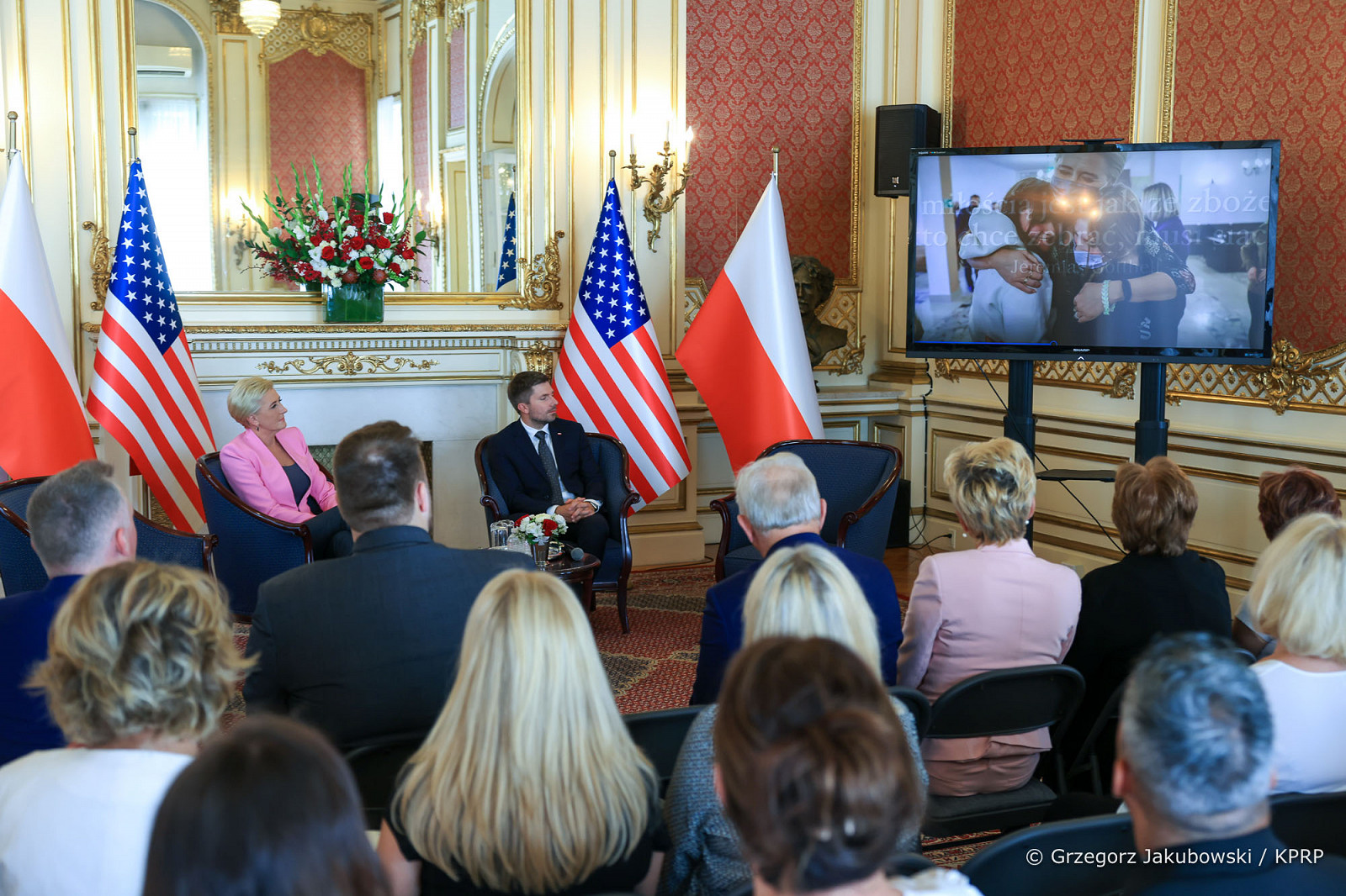 003_Agata_Kornhauser-Duda_konsulat_szkoly_NY_20220921_GJA_7626.jpg [456.19 KB]