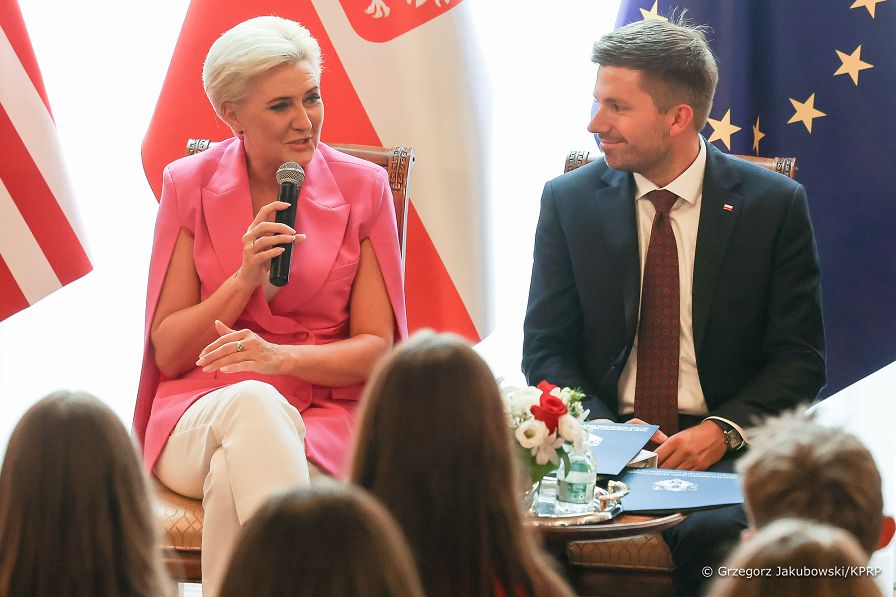05__Agata_Kornhauser_Duda_Narodowe_Czytanie_Konsulat_Nowy_Jork_20220920_GJB_6404.jpg