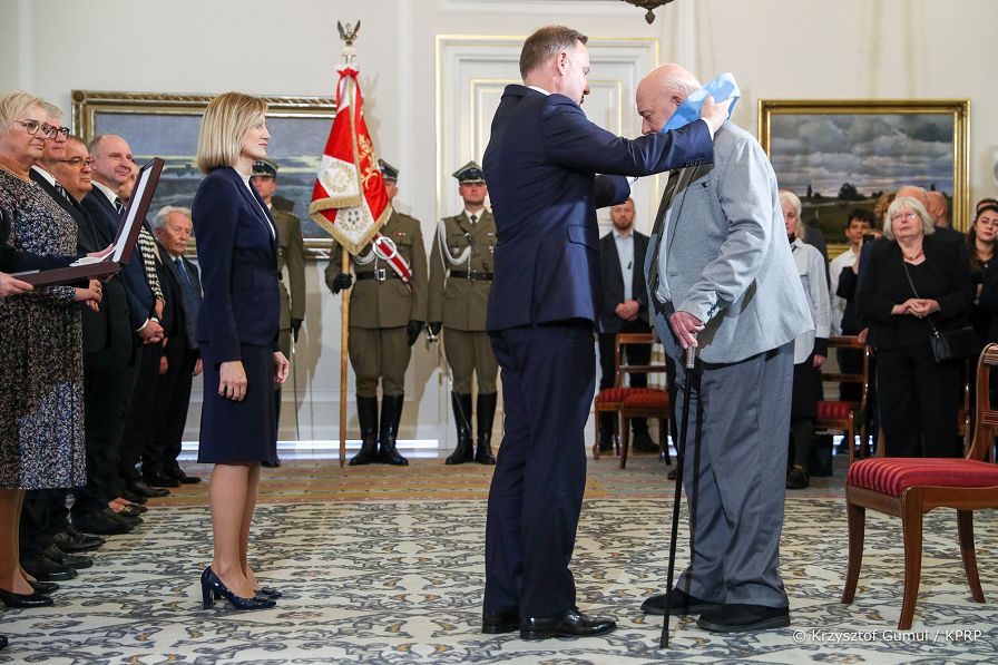 002_Andrzej_Duda_Order_Orla_Bialego_20220923_KG020453.jpg