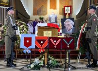 02__Andrzej_Duda_Franciszek_Pieczka_pogrzeb_20220929_JS__0670.jpg