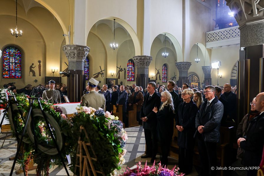 07__Andrzej_Duda_Franciszek_Pieczka_pogrzeb_20220929_JS__0601.jpg
