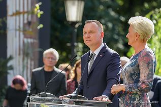 27__Andrzej_Duda_Agata_Kornhauser_Duda_Narodowe_Czytanie_Ballady_Romanse_20220903_PK2_0197.jpg
