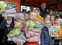 02__Andrzej_Duda_Sadzimy_Koniuszowa_20220930_PK1_4752.jpg