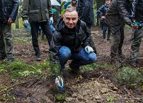 10_Andrzej_Duda_Sadzimy_20220930_PK1_5596.jpg