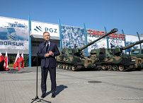12__Andrzej_Duda_Międzynarodowy_Salon_Przemyslu_Obronnego-Kielce_20220905_PK1_2584.jpg