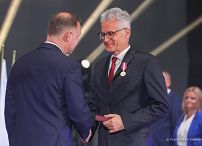 04__Andrzej_Duda_Międzynarodowy_Salon_Przemyslu_Obronnego-Kielce_20220905_PK2_9183.jpg