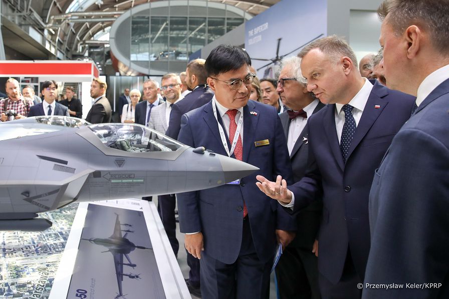 14__Andrzej_Duda_Międzynarodowy_Salon_Przemyslu_Obronnego-Kielce_20220905_PK1_3335.jpg