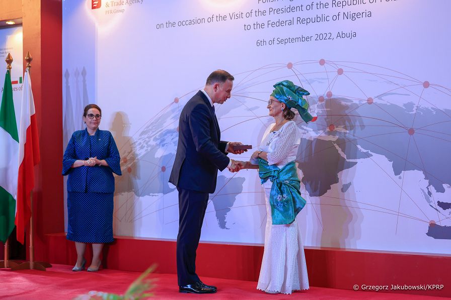 07__Andrzej_Duda_nigeryjski_biznes_absolwentci_ polskich_uczeni_Polonia_Abudza_Nigeria_20220906_GJA_7296.jpg