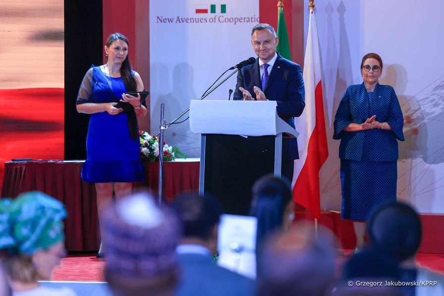 03__Andrzej_Duda_nigeryjski_biznes_absolwentci_ polskich_uczeni_Polonia_Abudza_Nigeria_20220906_GJA_7063.jpg