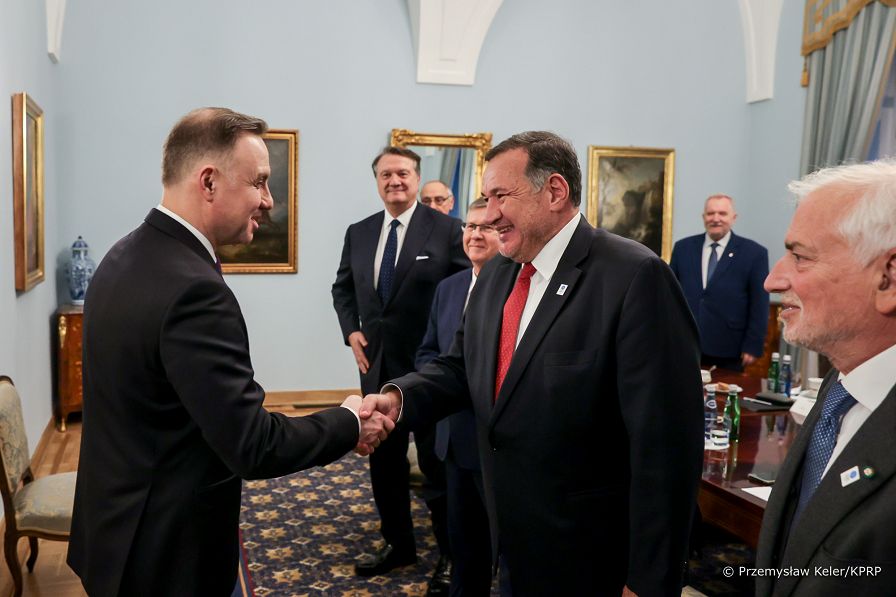 001_20230110_Andrzej_Duda_Organizatorzy_Olimpiady_Europeiskiej_PK1_6872.jpg