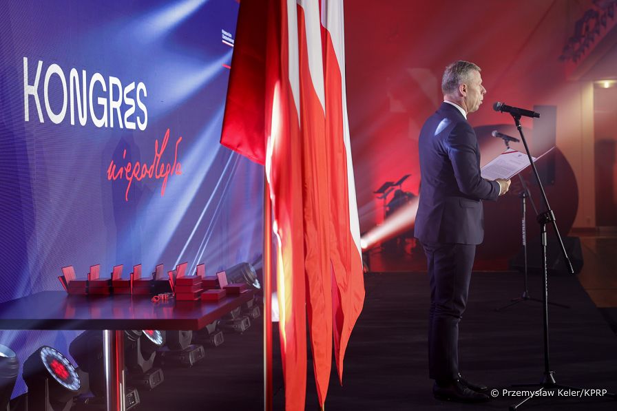 02__Piotr_Cwik_Gala_Kongresu_Niepodlegla_20230111_PK1_7862.jpg