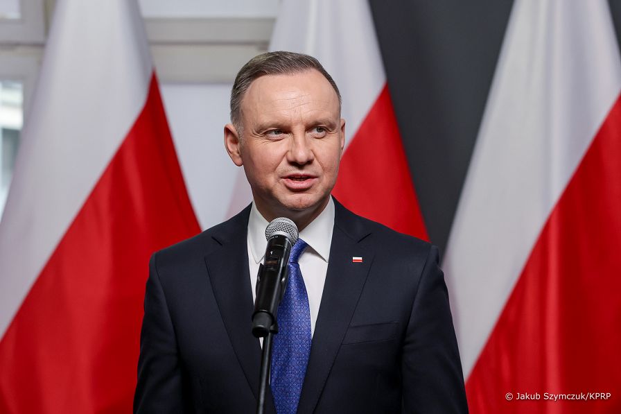 002_20230117_Andrzej_Duda_WEF_Davos_Konferencja_Media_Polskie_JSZ_5668.jpg