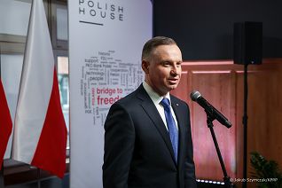 001_20230117_Andrzej_Duda_WEF_Davos_Konferencja_Media_Polskie_JSZ_5664.jpg