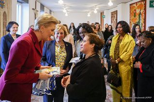 10__Agata_Kornhauser_Duda_malzonki_ambasadorow_Rzym_20230118_GJB_4007.jpg