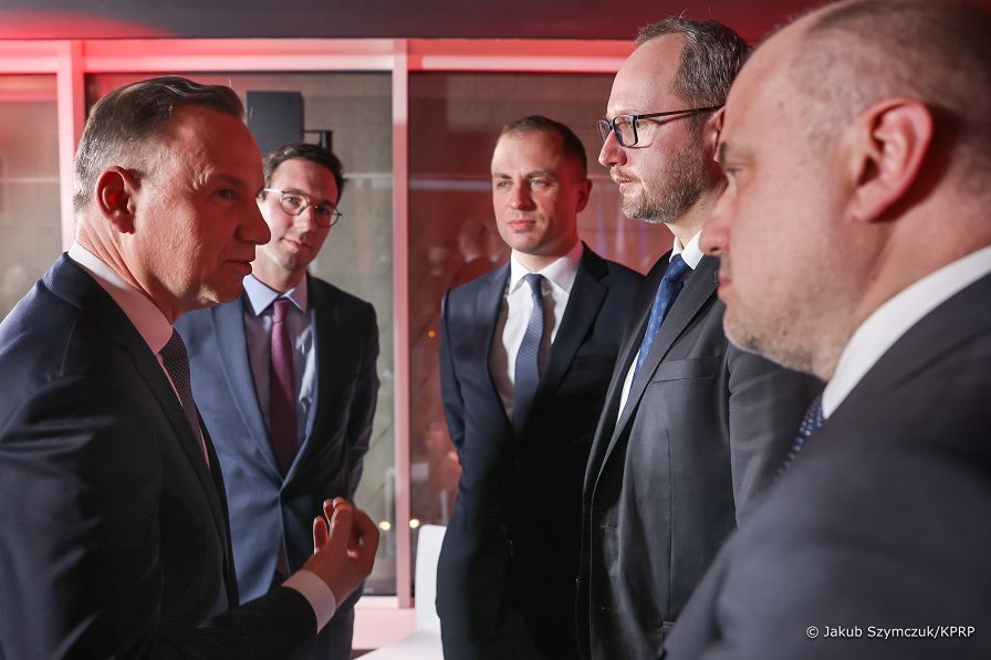 007_20230119_Andrzej_Duda_Dyskusja_Nato_Summit_2023_JSZ_7703.jpg