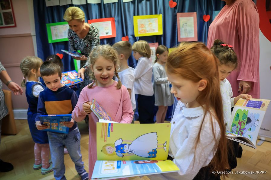 021_20230120_Agata_Kornhauser_Duda_Przedszkole_Dzien_Babci_Dziadka_GJA_2854.jpg
