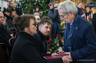 05__KPRP_Tadeusz_Deszkiewicz_pogrzeb_EKaminski_20230104_MB1_6155.jpg