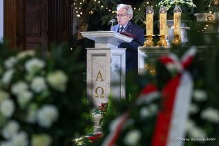 04__KPRP_Tadeusz_Deszkiewicz_pogrzeb_EKaminski_20230104_MB2_7509.jpg