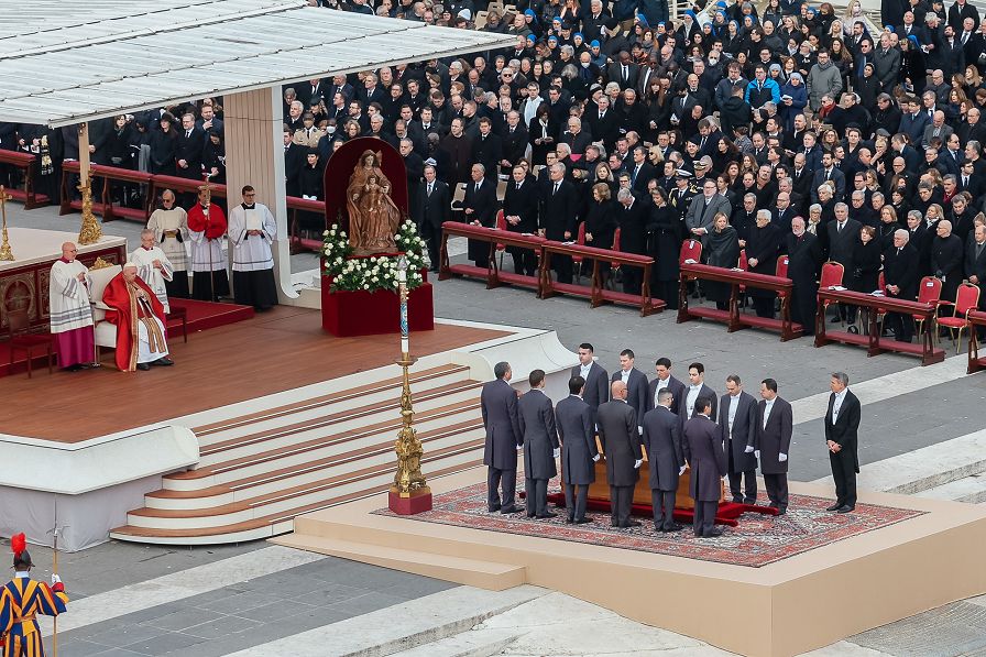 006_20230105_Andrzej_Duda_Watykan_Pogrzeb_Benedykt_0006.jpg