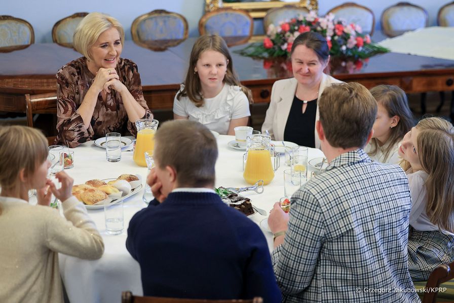 002_Agata_Kornhause_Duda_Uczniowie_Ruda_Wolinska_20231010_GJA_3670.jpg