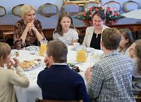 002_Agata_Kornhause_Duda_Uczniowie_Ruda_Wolinska_20231010_GJA_3670.jpg