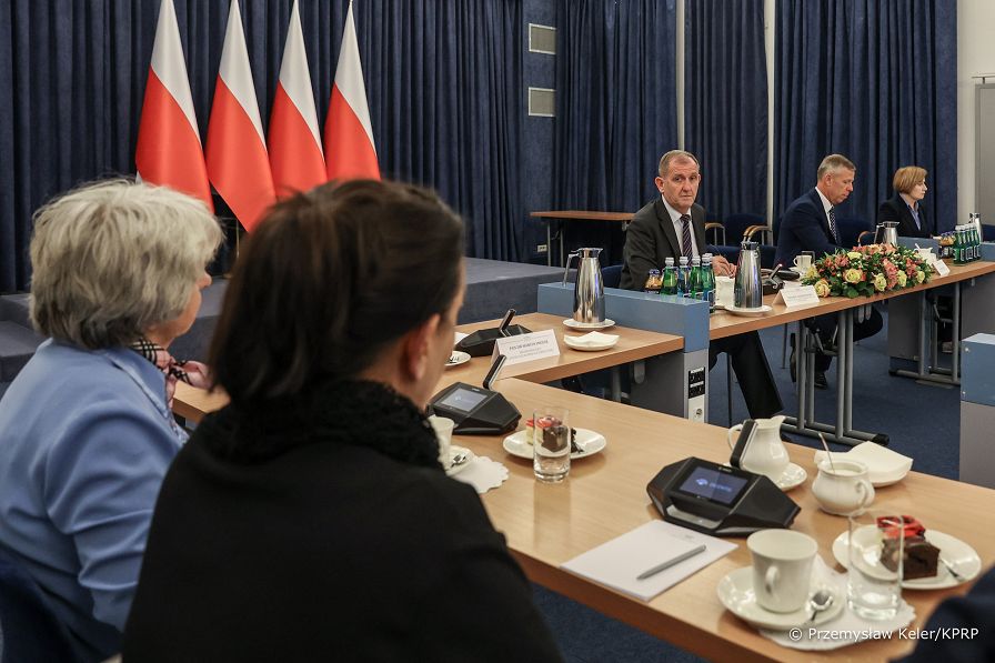 002_Minister_Piotr_Cwik_posiedzenie_Rady_Rodziny_Edukacji_Wychowania_NRR_20231013_PK1_1430.jpg