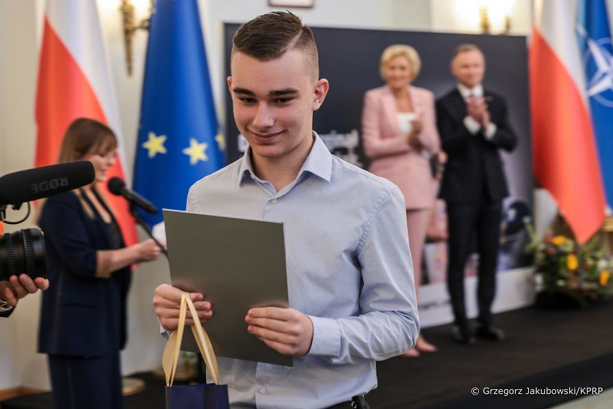 008_a_Para_Prezydencka_Fundacja_Dorastaj_z_Nami_20231018_GJB_4972.jpg