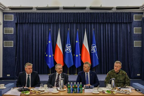 004_Rada_ds_bezpieczeństwa_obronności_20231018_MB1_5598.jpg