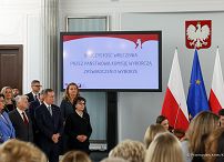 02_SEJM_PKW_Wreczenie_Zaswiadczen_o_Wyborze_20231026_PK1_5701.jpg