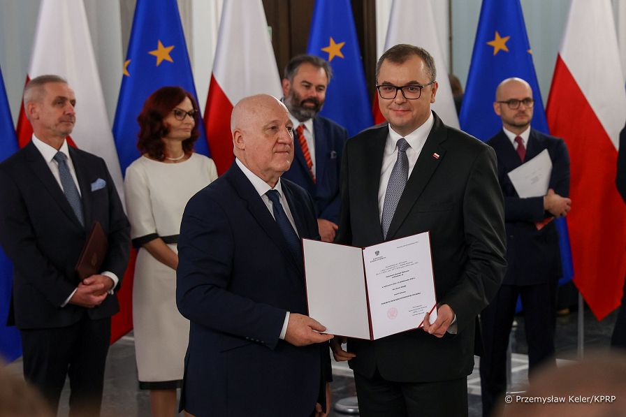 05_SEJM_PKW_Wreczenie_Zaswiadczen_o_Wyborze_20231026_PK1_5835.jpg