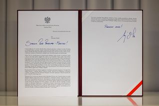 01_Andrzej_Duda_List_Krzesimir_Debski_20231025_MB2_1871.jpg