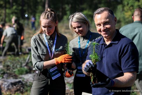 006_Para_Prezydencka_akcja_SadziMy_20231003_GJA_2673.jpg