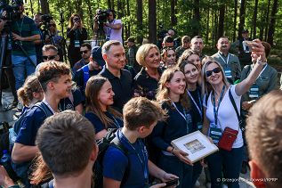 011_Para_Prezydencka_akcja_SadziMy_20231003_GJA_3235.jpg