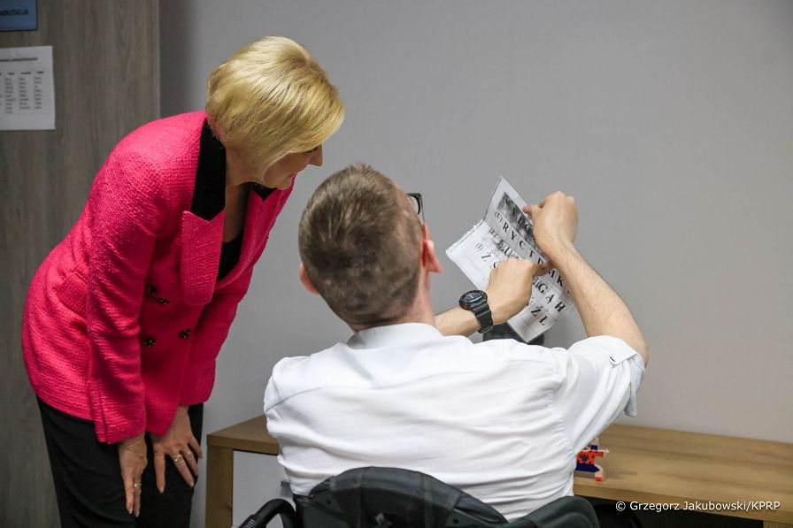 001_Agata_Kornhauser_Duda_spotkanie_Centrum_Opiekunczo_Mieszkalne_Mlawa_2023_GJA_0914.jpg
