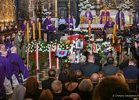 03_Para_Prezydencka_pogrzeb_Wandy_Poltawskiej_20231031_GJB_9860.jpg
