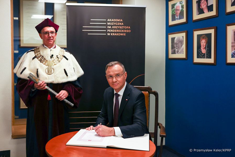 16_Andrzej_Duda_Inauguracja_Roku_Akademia_Muzyczna_Krakow_20231004_MB1_6878.jpg