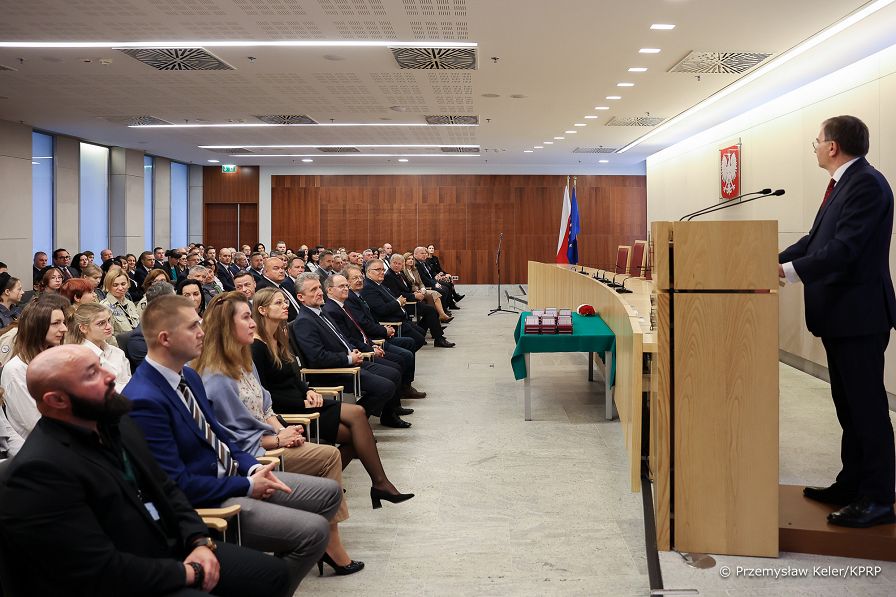 03_Andrzej_Dera_konferencja_Wolna_Niepodlegla_20231110_PK1_1382.jpg