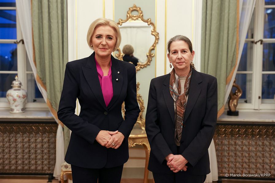 04_Agata_Kornhauser_Duda_Sptk_Malzonka_Amb_Cypru_20231115_PK1_8221-Edit.jpg