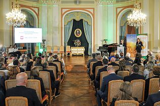 001_Barbara_Fedyszak_Radziejowska_Gala_Konkursu_Sposob_na _Sukces_20231120_DSC_0156.jpg