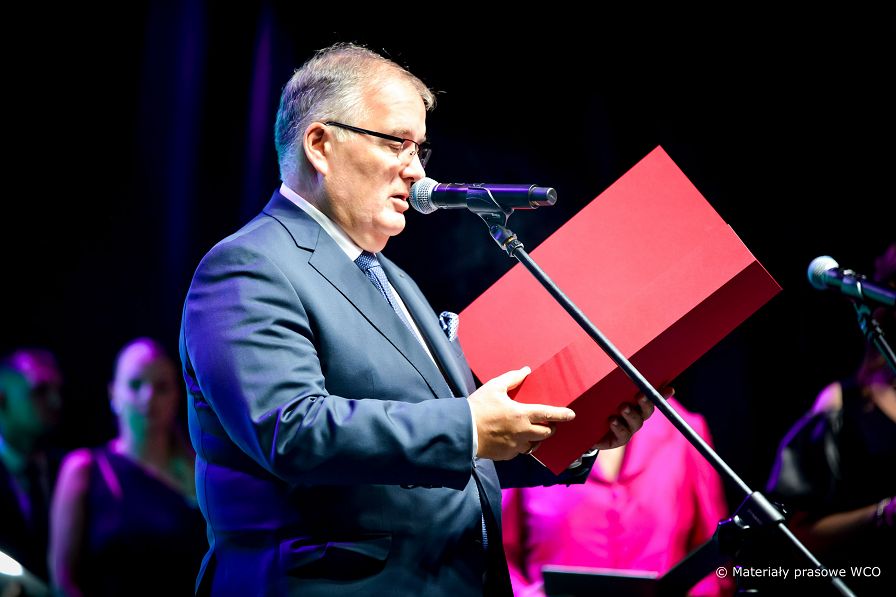 004_Minister_Andrzej_Dera_70_lecie_Wielkopolskiego_Centrum_Onkologii_20231125_BAR_9303.jpg